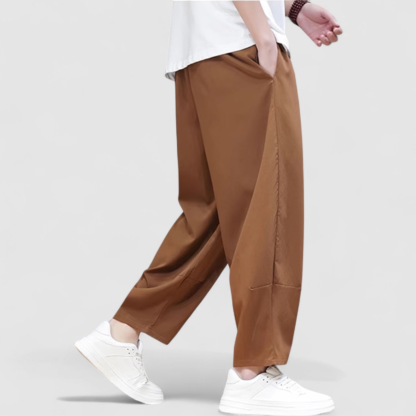 MYUNG | 편안하고 여유로운 핏의 바지