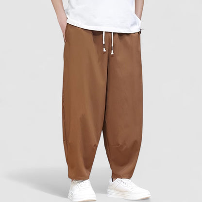 MYUNG | 편안하고 여유로운 핏의 바지