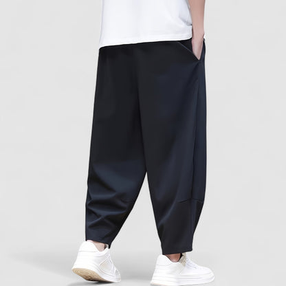 MYUNG | 편안하고 여유로운 핏의 바지