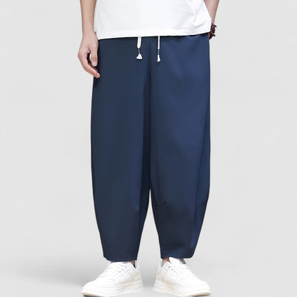 MYUNG | 편안하고 여유로운 핏의 바지